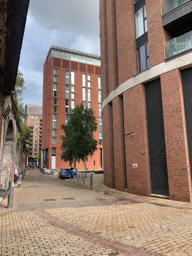 2 Bed Apartment In Granary Wharf Leeds Leeds  Eksteriør bilde